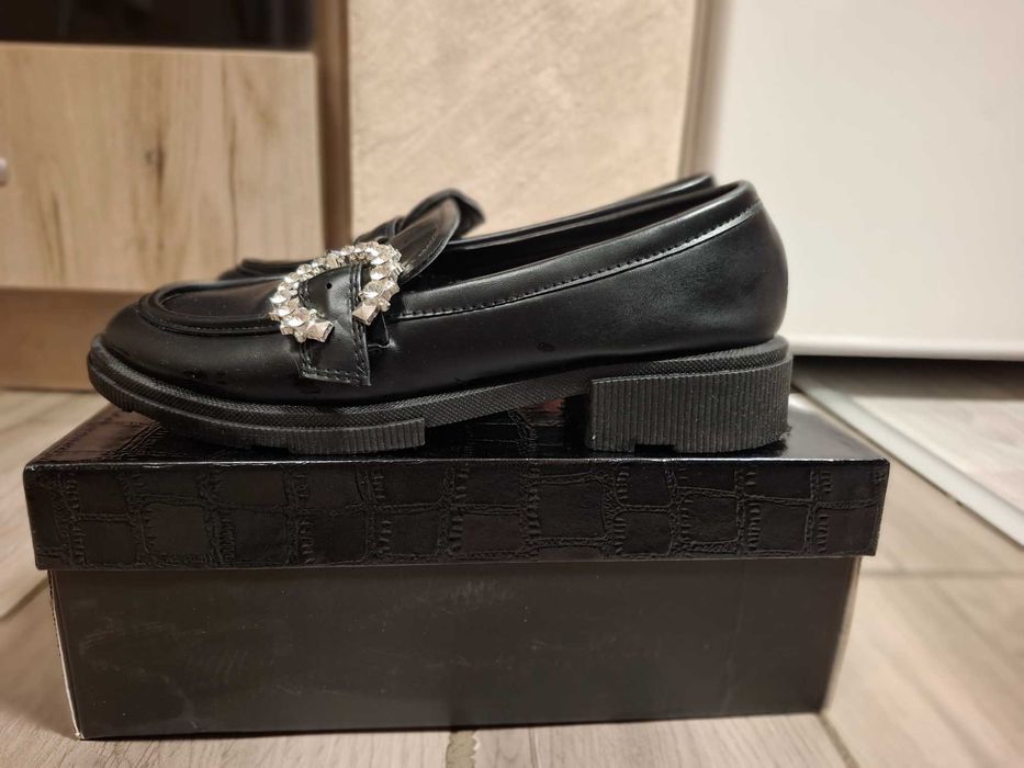 Пролетни обувки дамски мокасини