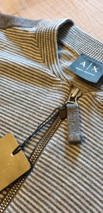 Свитер, джемпер, кардиган Armani. 100% шерсть.