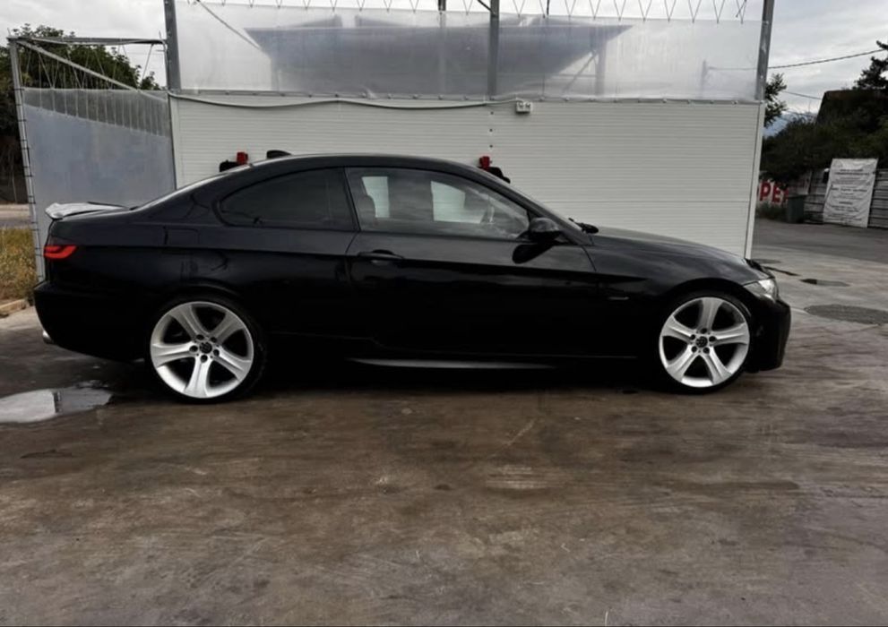 BMW E92 320i Отлично състояние