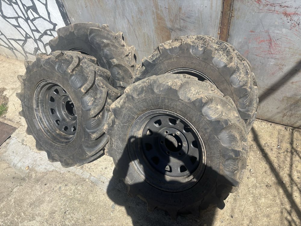 Минусови джанти с Гуми за джип 6х139.7