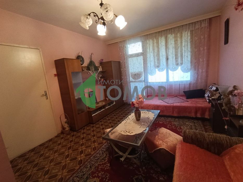 Продава се Четиристаен апартамент в с. Старозагорски бани, Област Стара Загора - 110 кв.м за 796 €/кв.м - Снимка #7