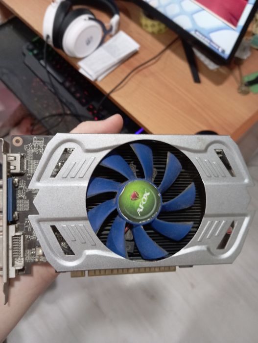 Видеокарта GTX650TI 2gb