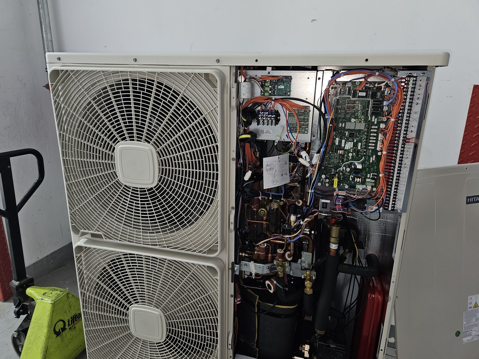 Pompa de caldura 16 kw 380v Hitachi