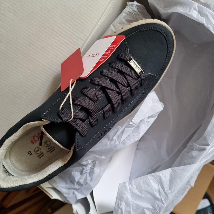 Adidasi s'Oliver Navy, bleumarin, nr 40. Am și alte mărci.