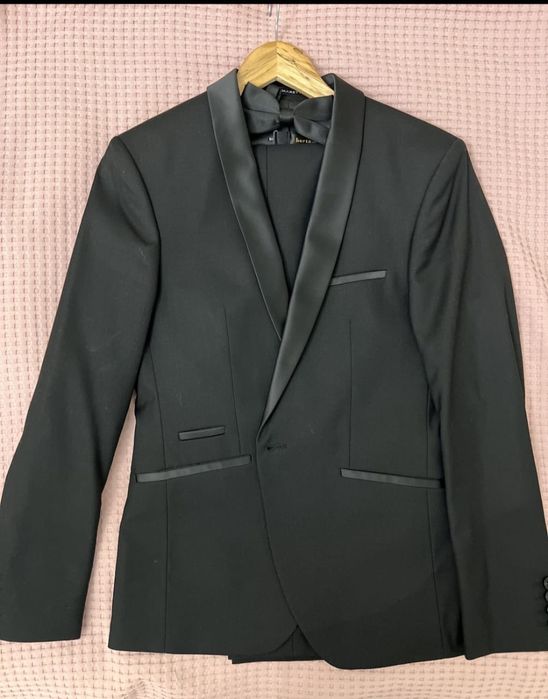 Смокинг от известного бренда d.maretti