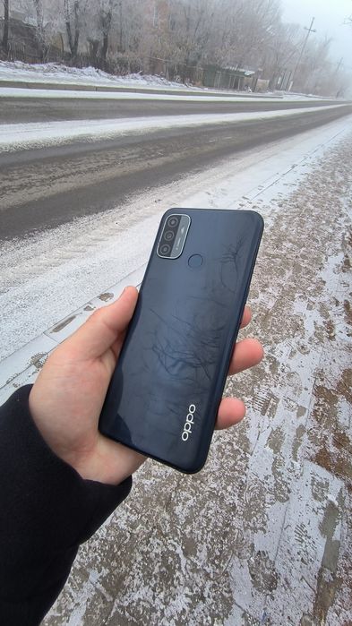 Продаю телефон в хорошем состоянии