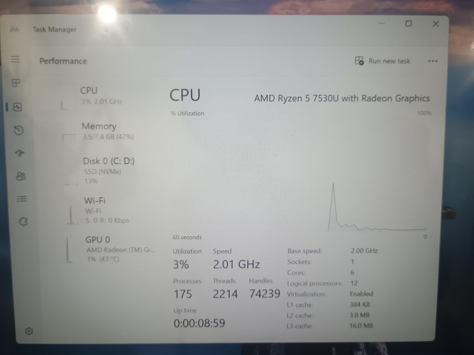 Lenovo IdeaPad Flex 5 14ABR8 - Type 82XX in garanție