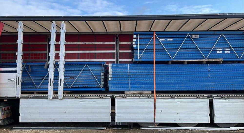 Rafturi metalice in stoc mai multe detali sunati