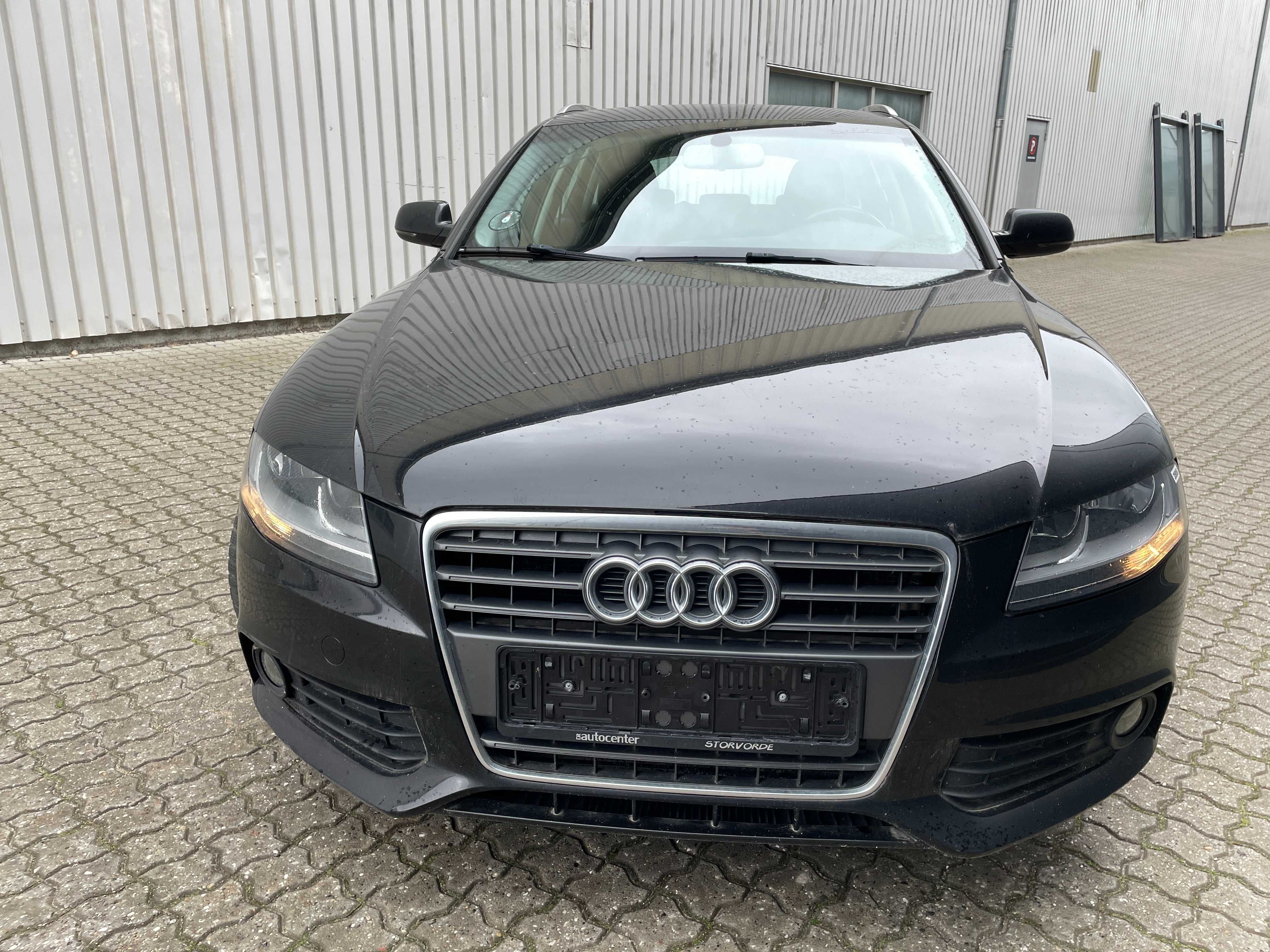 Audi A4 2.0 TFSI 2013 180 коня бензин