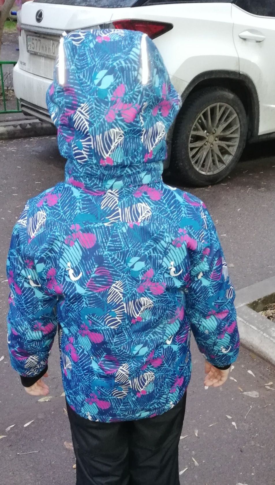 Мембранная зимняя куртка  для девочки 5-6 лет рост 110(+6) (Канада)