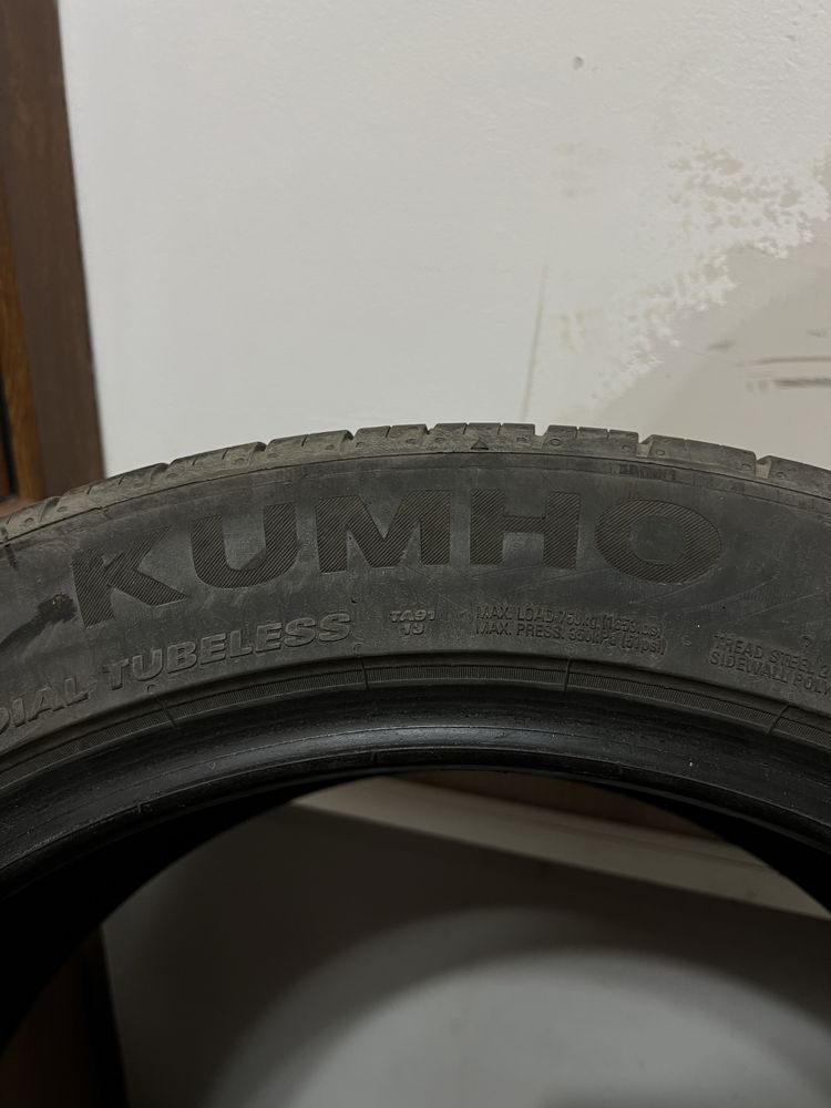 245/45/19 новый KUMHO летний шина с шумкой заводской