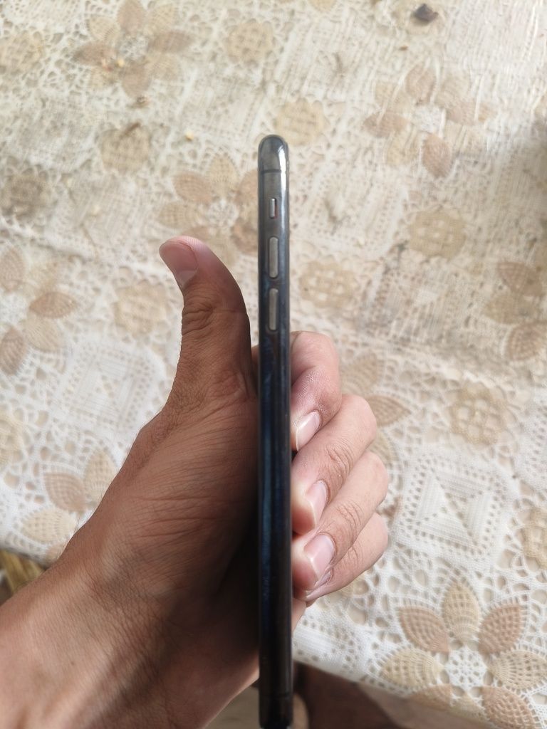 Iphone 11 pro max 64 gb