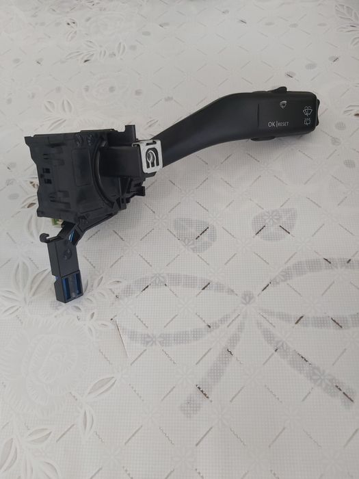 Maneta semnalizare si stergatoare golf 5