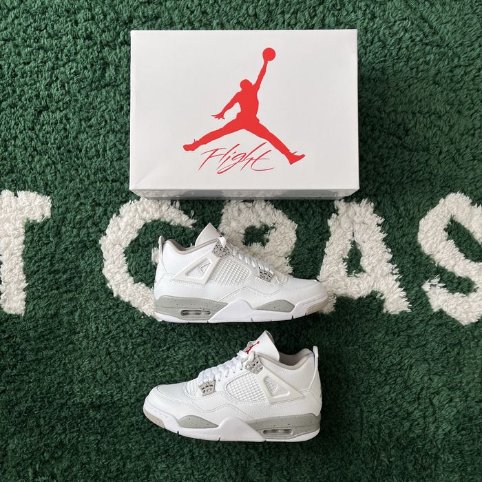 Jordan 4 Retro Oreo 42