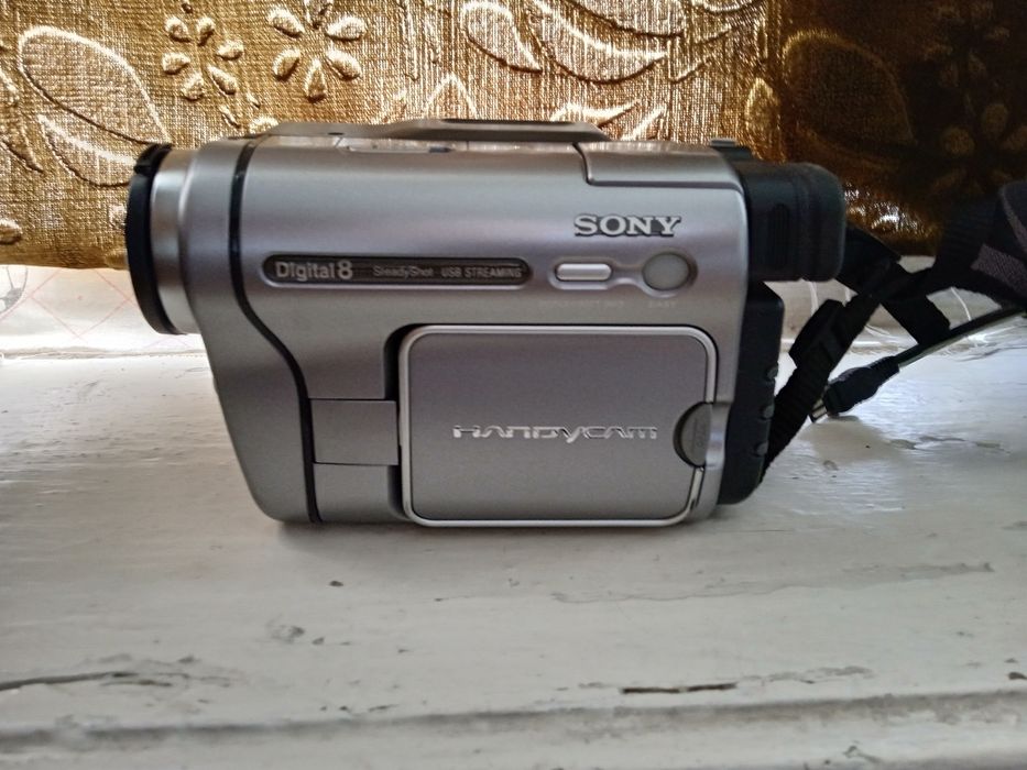 Видеокамера sony handicam