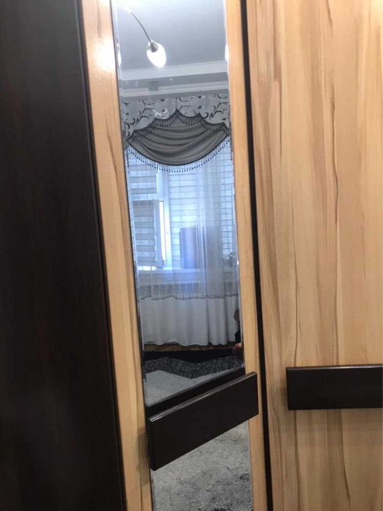 Угловой шкаф шифанер