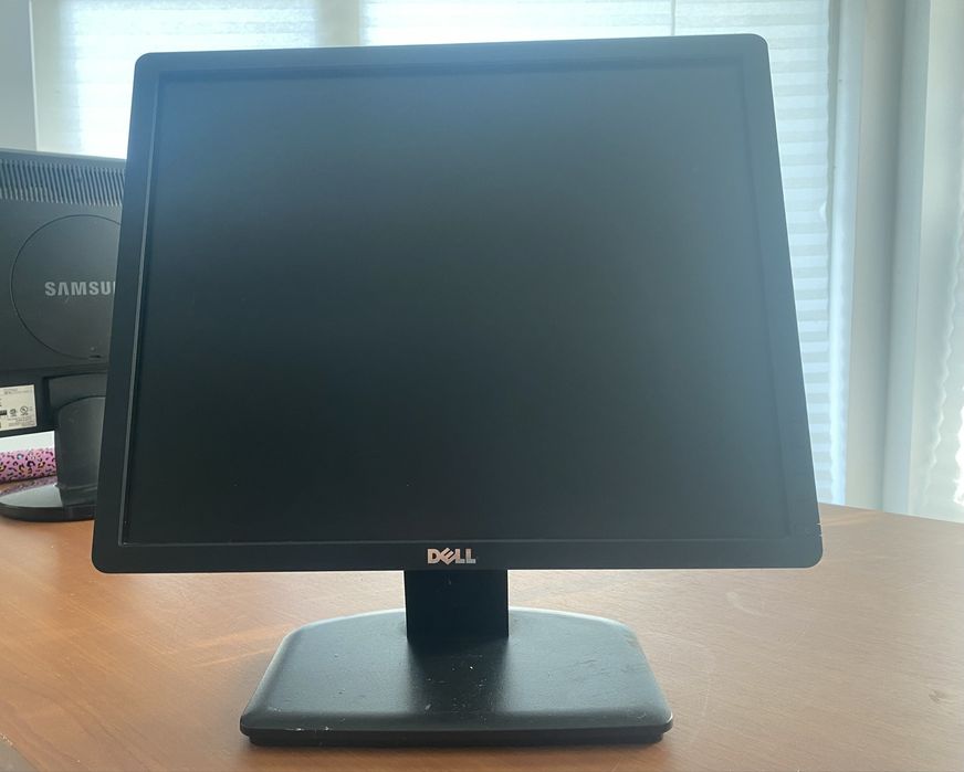 Monitor Dell 19 inch 60 hz