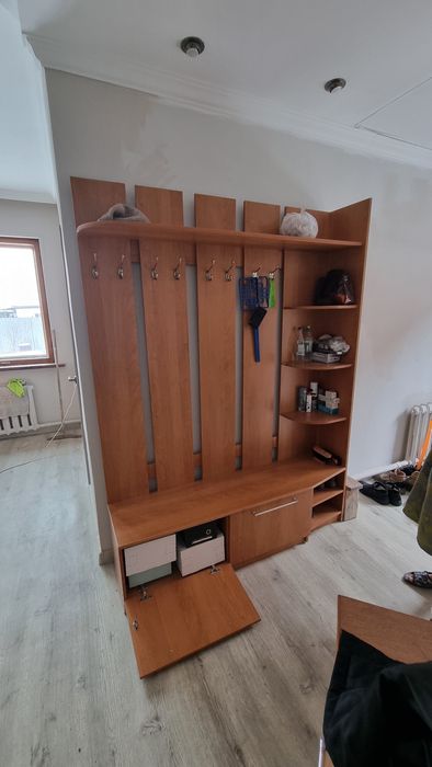 Продам прихожку хорошую