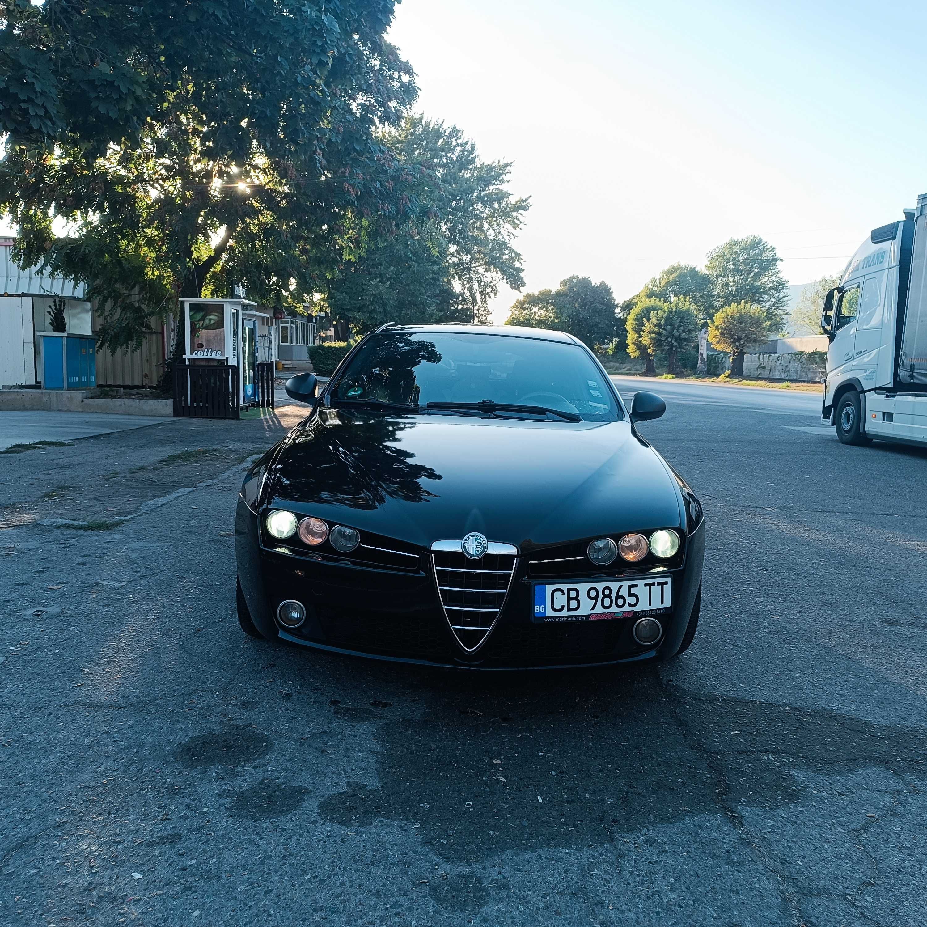 Продавам Алфа Ромео 159 sw