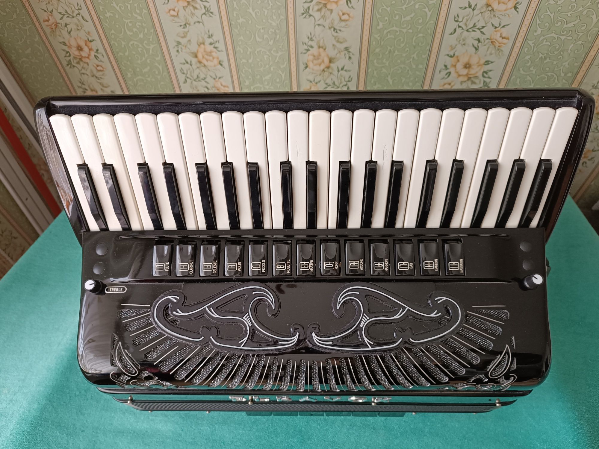 Acordeon Elkavox italian midi juzisound