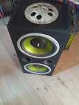 Subwoofer auto cu amplificator