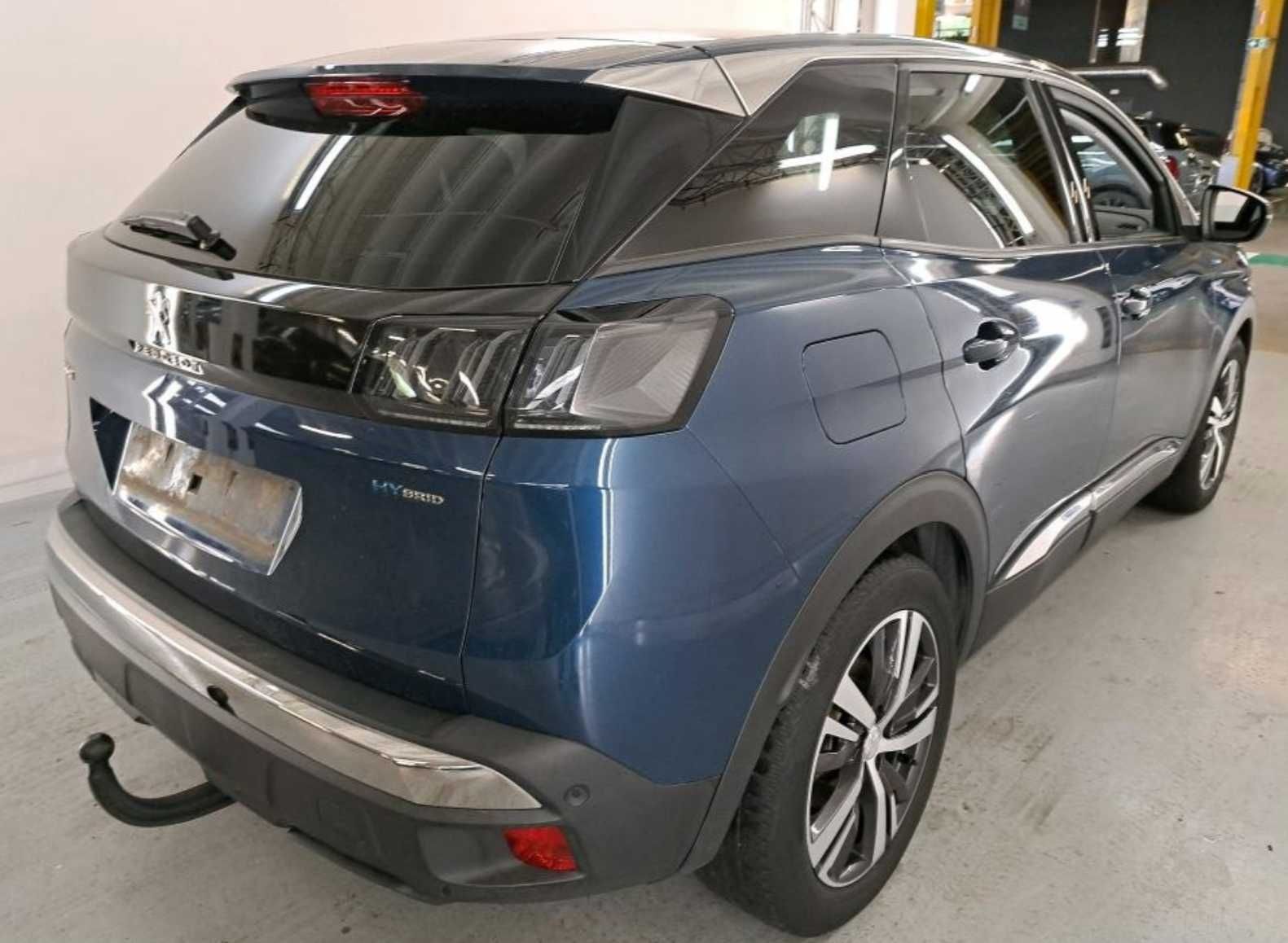Dezmembrez Peugeot 3008 2020