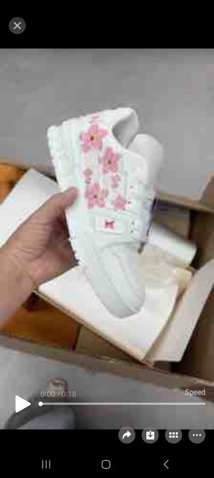 Adidași Louis Vuiiton