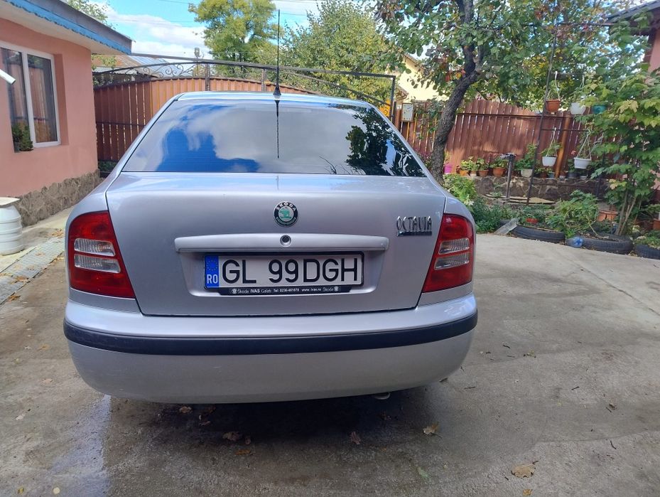 Octavia Tour,1,9 AXR