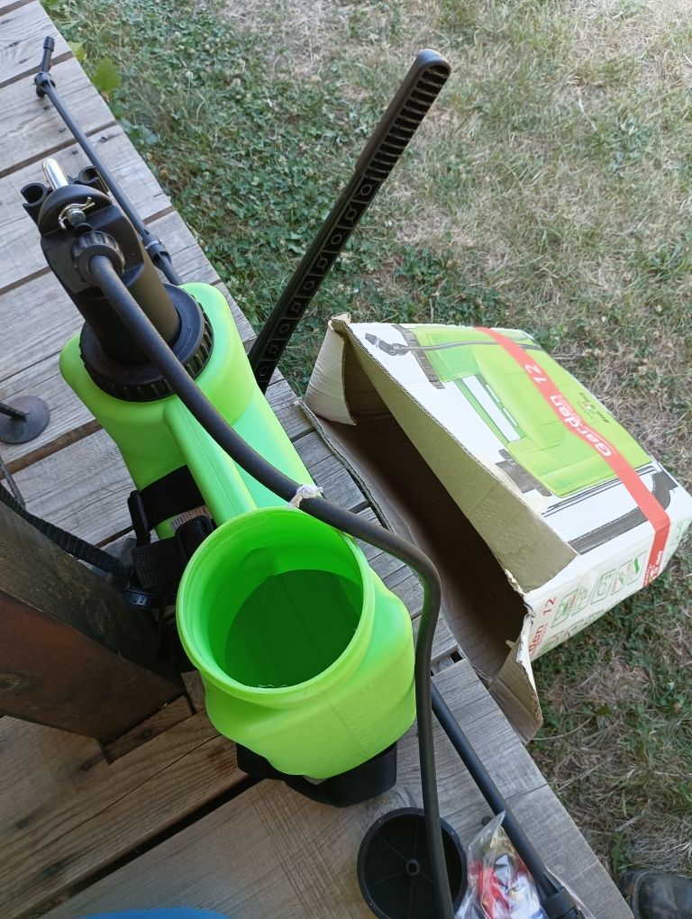 Ръчна пръскачка dimartino 12l