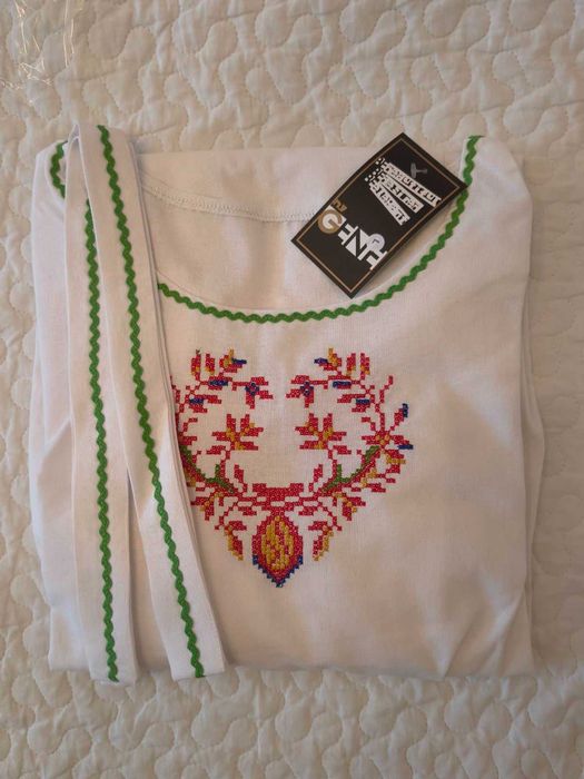 Ново! Рокля. Народни мотиви. Ръчна бродерия 70 лв.