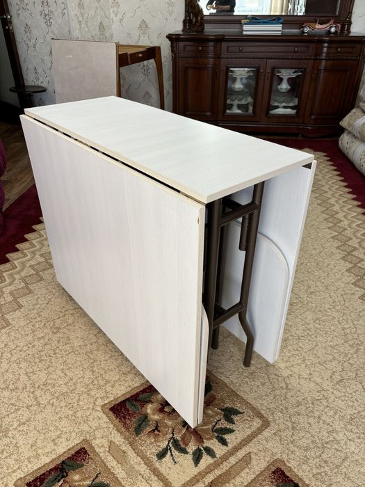 Продается раскладной стол