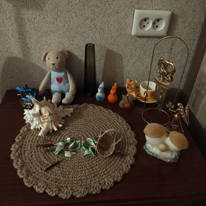 Отдам приятные мелочи для интерьера