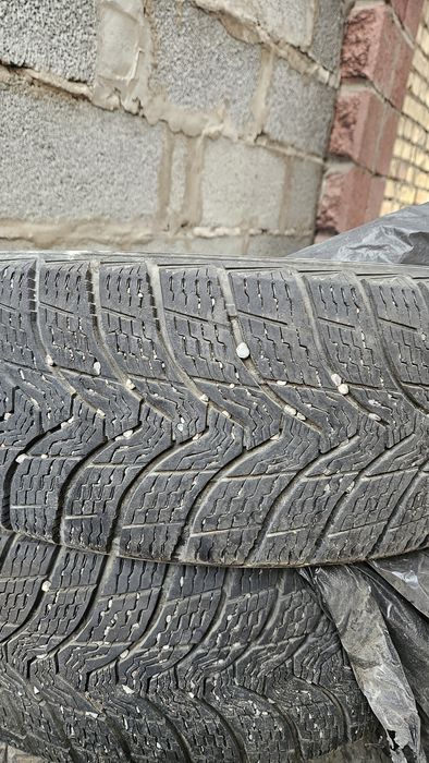Зимние резина в хорошем состоянии торг уместен