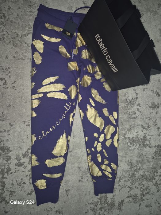 Vând pantaloni cu noi , marimea s