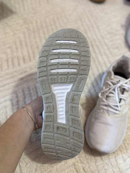 Дамски/Детски маратонки Adidas - Изключително леки, Мрежа, Размер 40