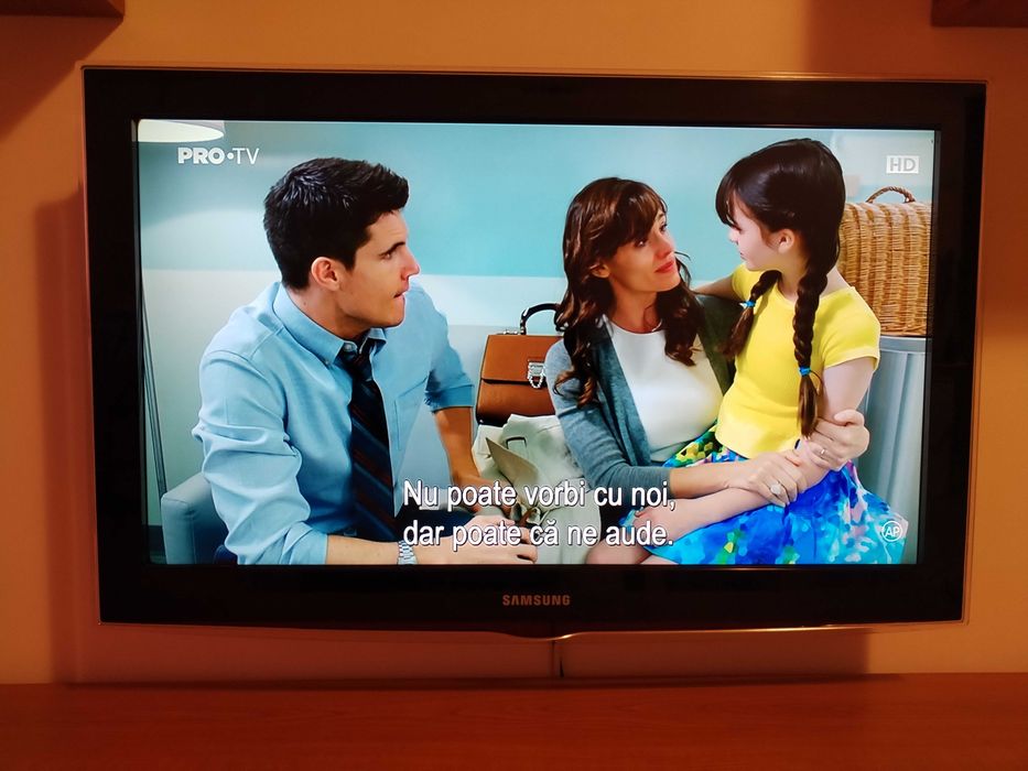 Televizor LCD Samsung FULL HD Diagonala 80 cm