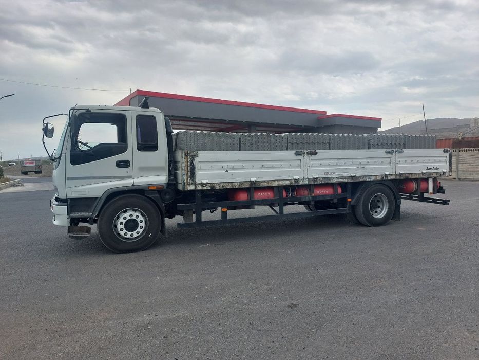 Isuzu 10 tonnalik