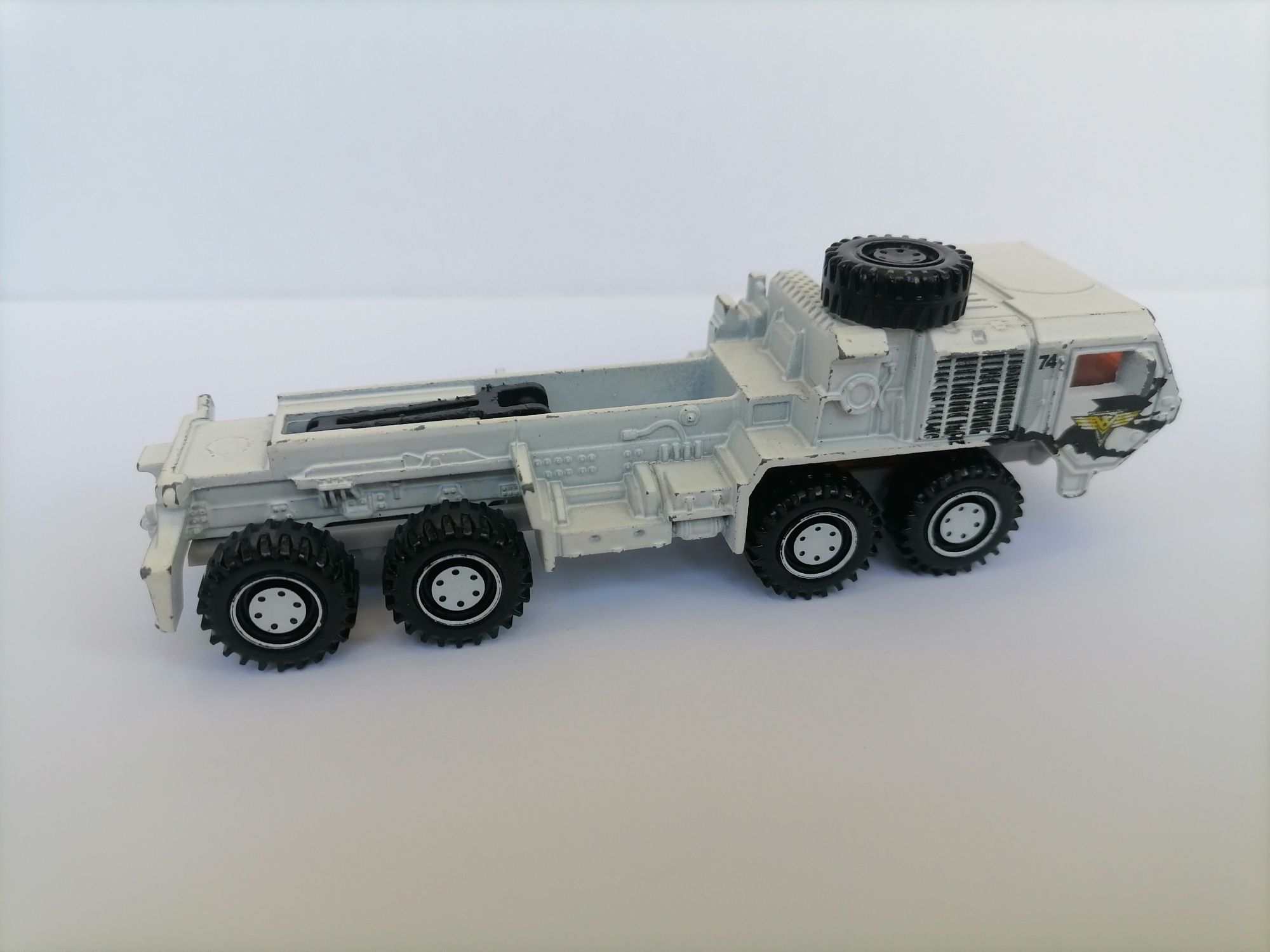 Matchbox oshkosh hemmt a4