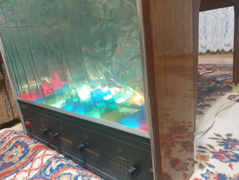 Продается цветомузыка рабочая