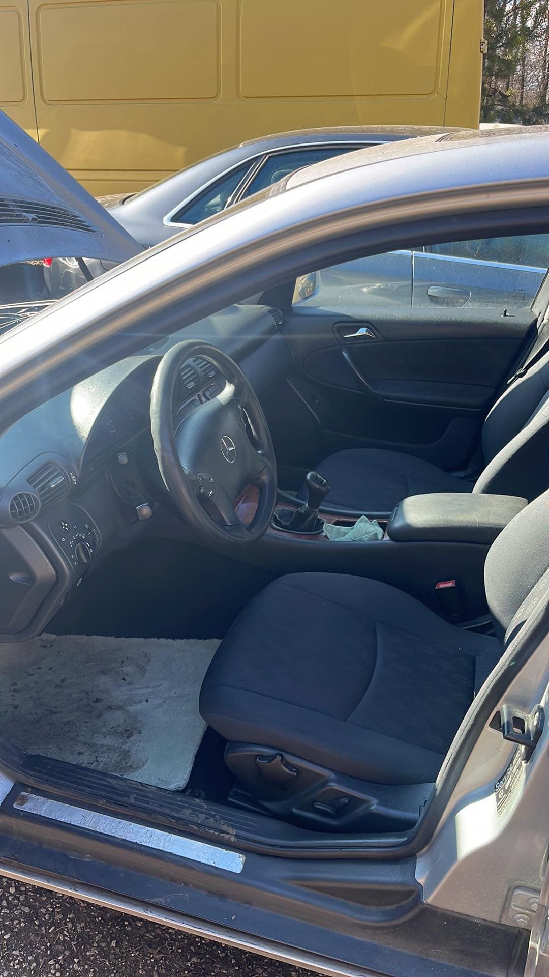 Мерцедес w203 Продавам на части