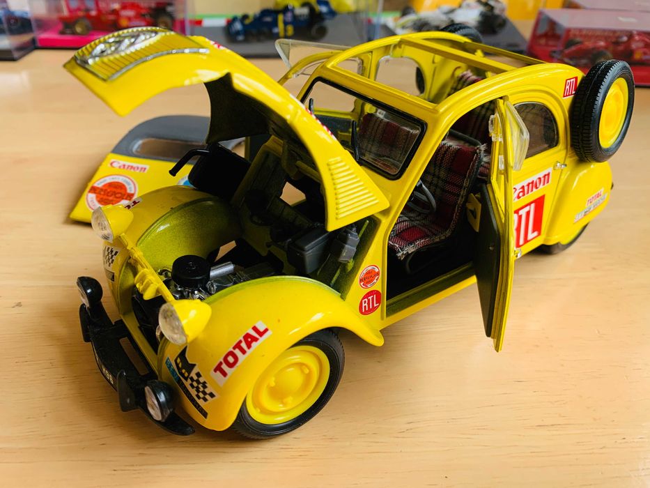 Колекционерски модел на Citroen 2CV, Maidstone, мащаб 1:18