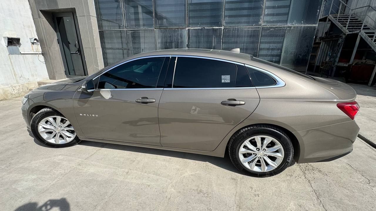 Malibu primer 2021 yil 31.000 km yurigan