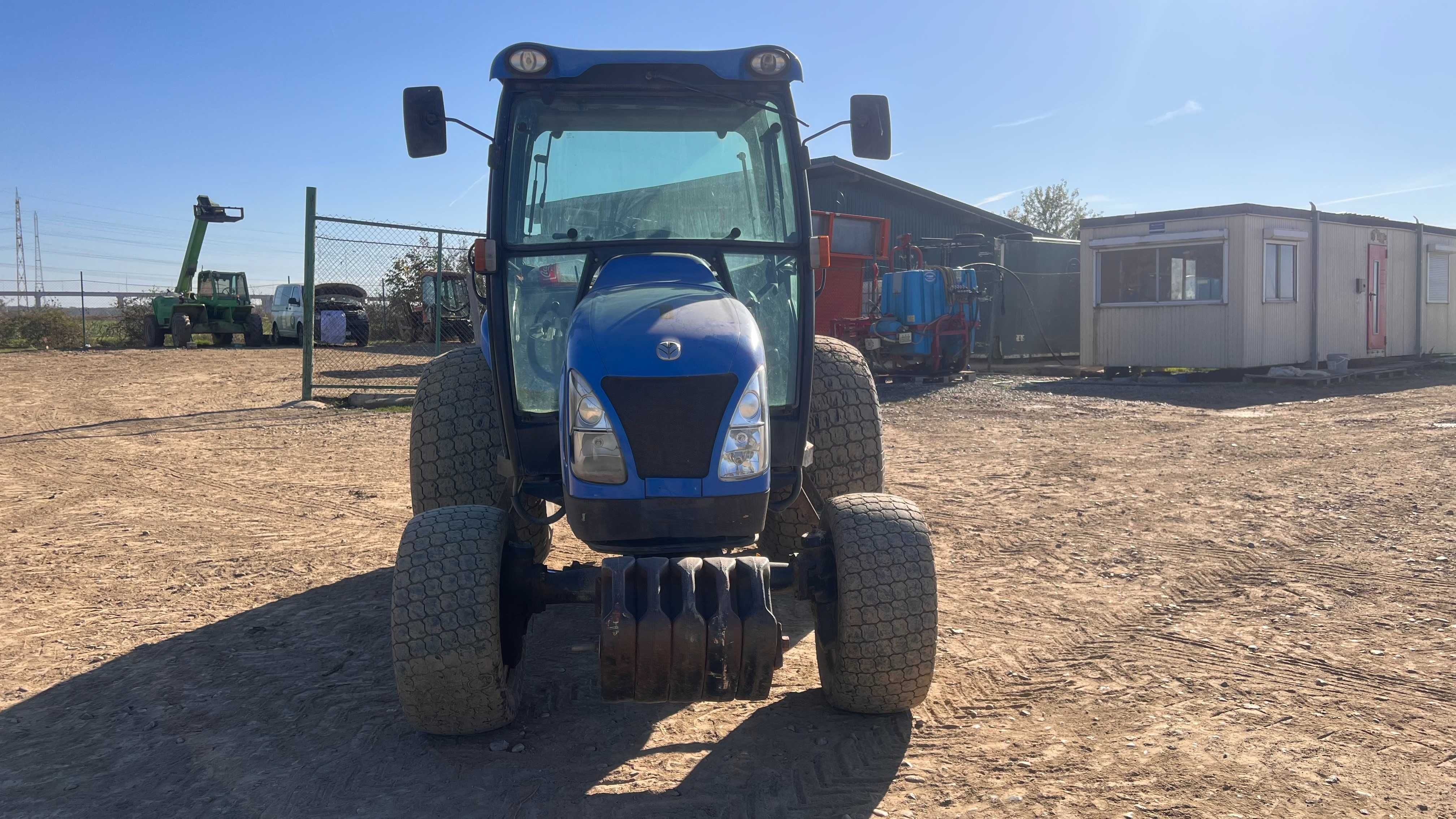New Holland TC45D