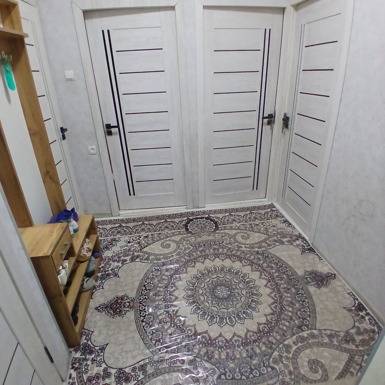 #БАЛКОН 1,5×6,Разделка,Чиланзар 19 Квартал,4\4\4, Продаётся Квартира