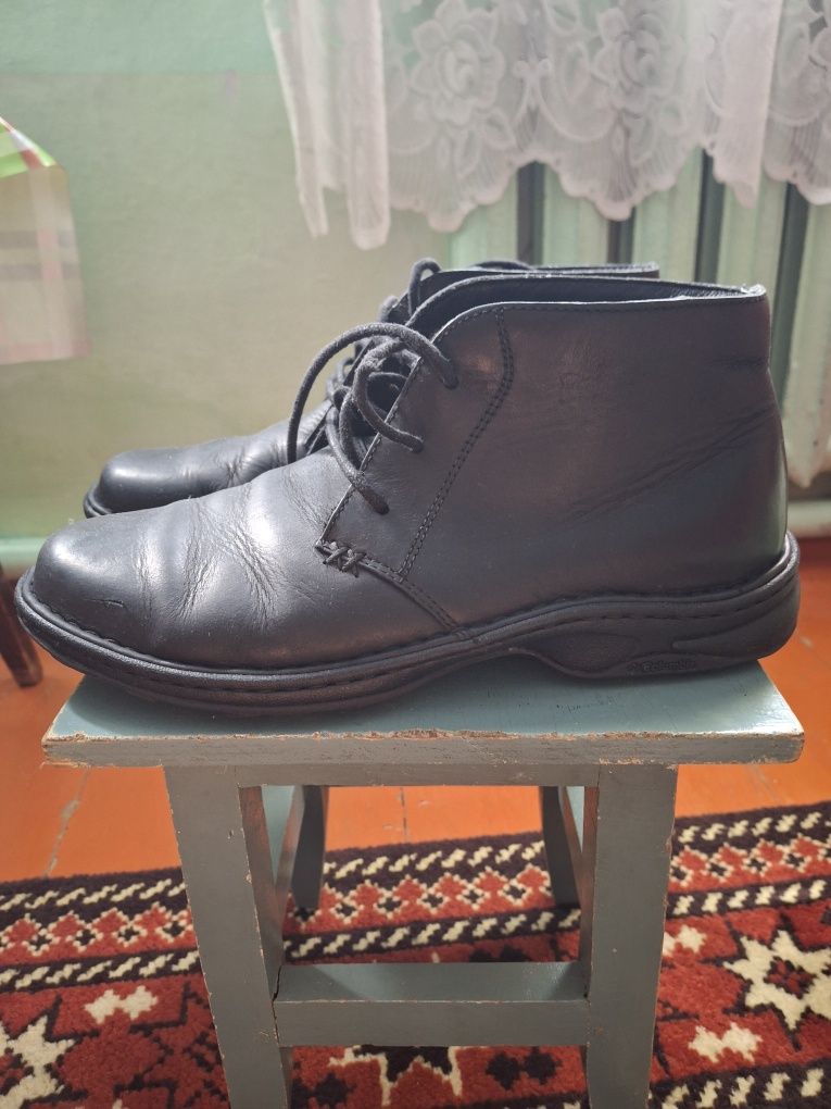 Продам ботинки Columbia из промасленной кожи.