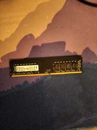 Оперативная памят Kingston DDR4 8Gb