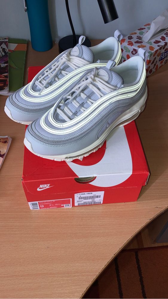 adidasi nike air max 97 se