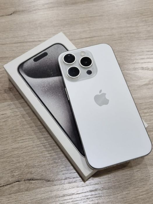 Iphone 15 pro (128 гб)