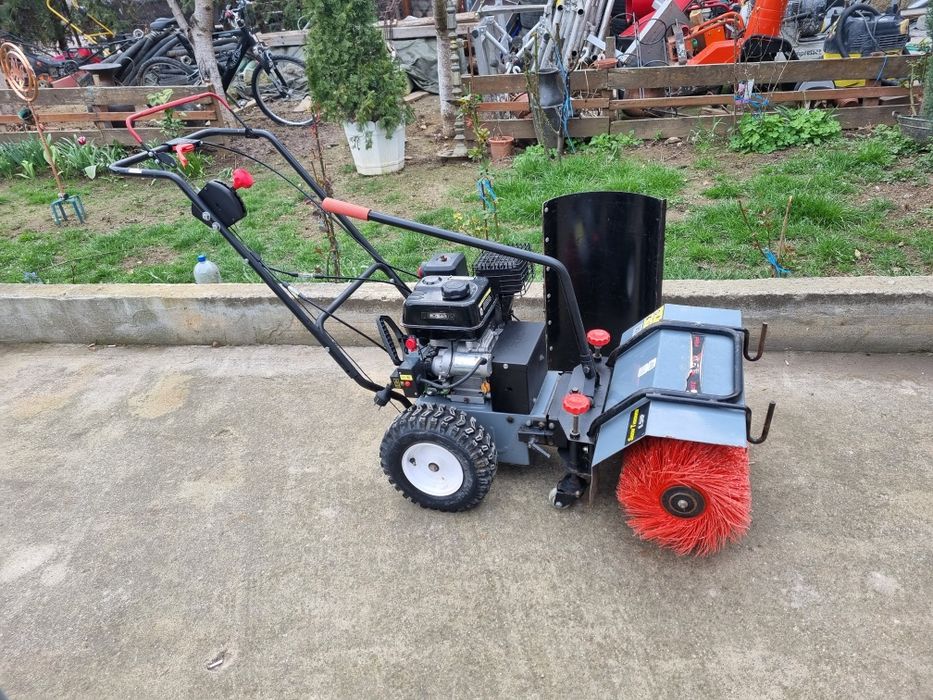 Masina de maturat pe benzină