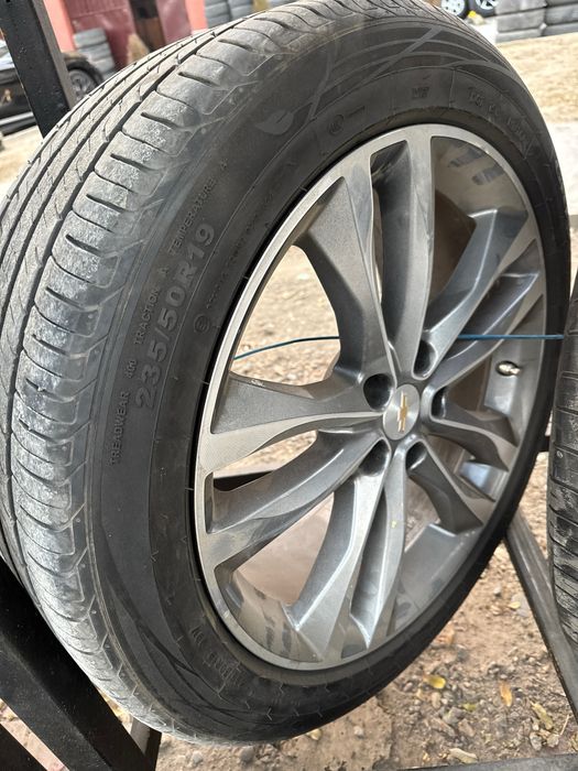 Диска балон сотиалди R19